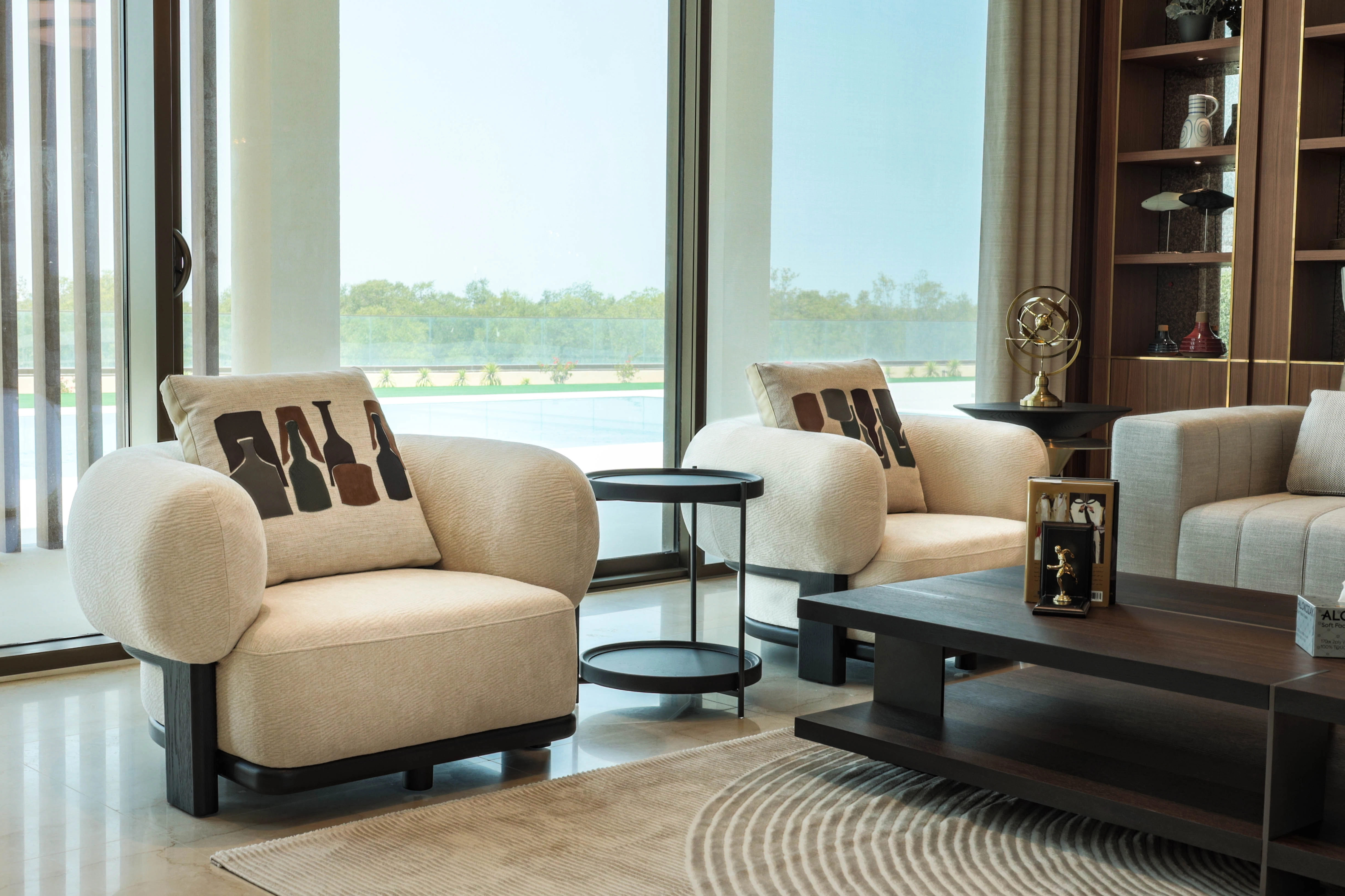 Private Villa Al Jubail Island - Image 3